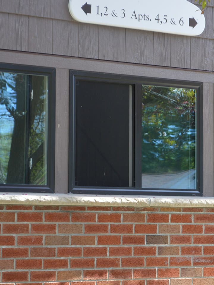 300r-p2 300 Rolling Window